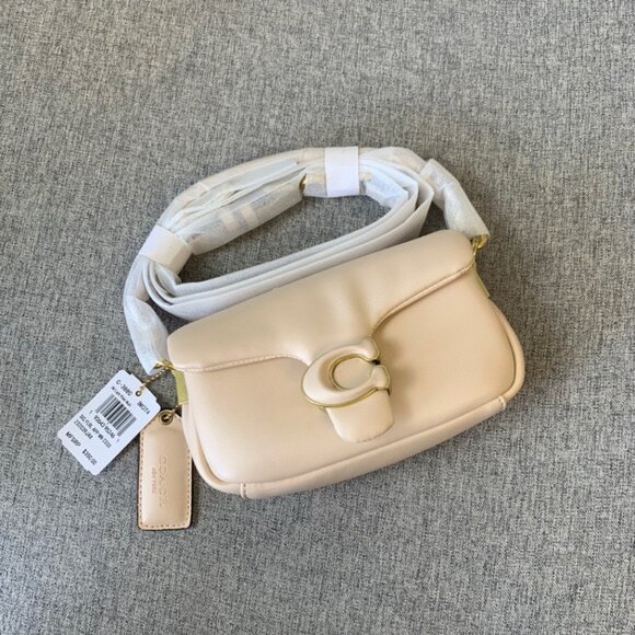 COACH Pillow Tabby 26 Leather crossbody bag - Picture 1 of 5